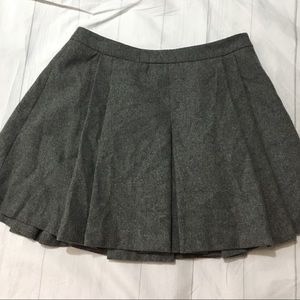 Vineyard Vines | Wool Pleated Skirt Size 2